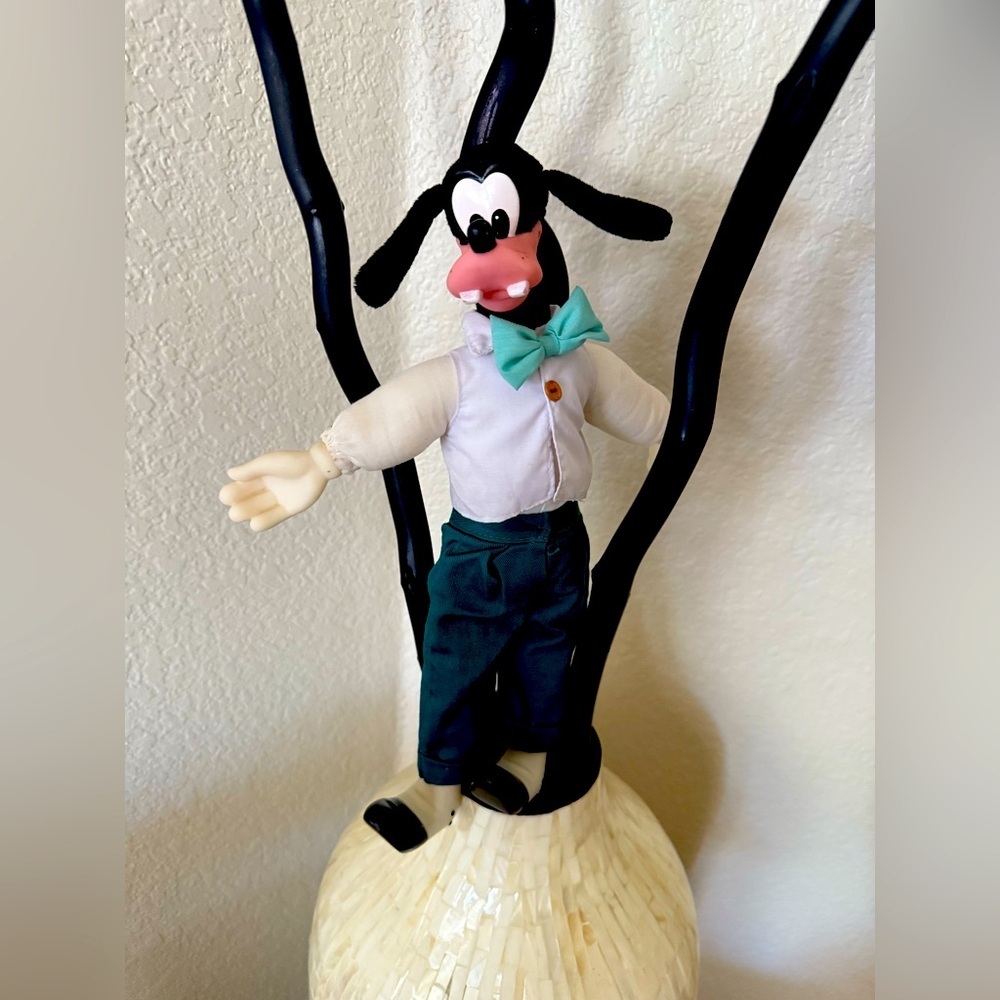 Vintage Applause Goofy Plastic Face Plush